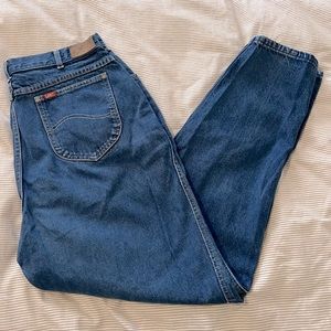 vintage 90s Lee mom jeans